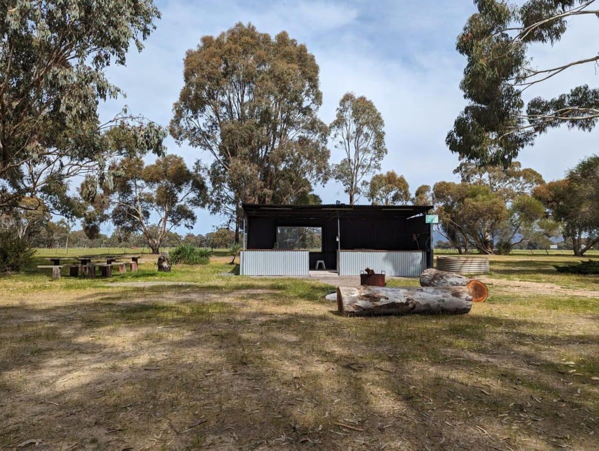 Tiny House 9 At Grampians Edge Villa Dadswells Bridge Exterior photo