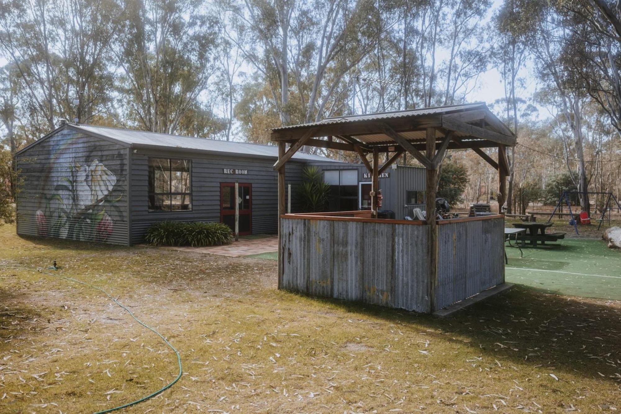 Tiny House 9 At Grampians Edge Villa Dadswells Bridge Exterior photo